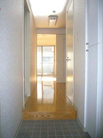 コート・アベニューの物件内観写真